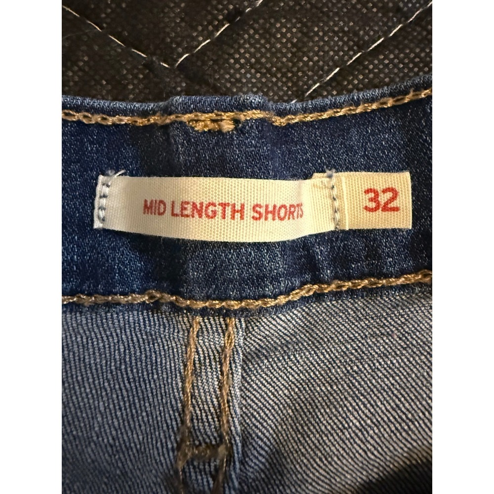 Levi's Mid Length Shorts Womens 32 Blue Red Tab Denim Cuffed Stretch - Picture 6 of 11